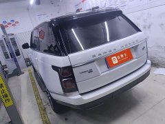 Land Rover Range Rover 3.0 L6 400PS Heritage Extended Wheelbase Classic Edition - ფოტო 6