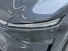 Tesla Model Y Rear-Wheel Drive - ფოტო 11
