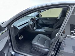 Tesla Model Y Rear-Wheel Drive - ფოტო 16