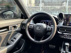Honda Civic Hatchback 240 Turbo CVT Sharp Edition - ფოტო 9