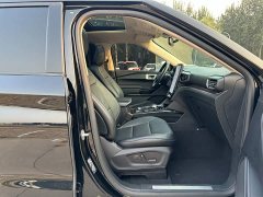Ford Explorer 2020 EcoBoost 285 AWD Titanium 7-Seater - ფოტო 15