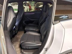 Tesla Model Y L Long Range All-Wheel Drive - ფოტო 13