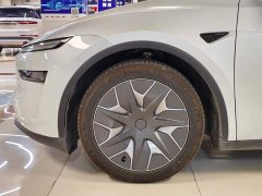 Tesla Model Y L Long Range All-Wheel Drive - ფოტო 4