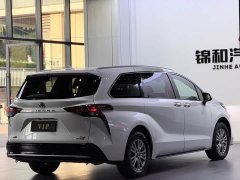 Toyota Sienna 2024 2.5L Hybrid Luxury Edition - ფოტო 5
