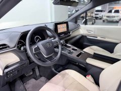 Toyota Sienna 2024 2.5L Hybrid Luxury Edition - ფოტო 7