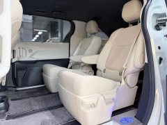 Toyota Sienna 2024 2.5L Hybrid Luxury Edition - ფოტო 8