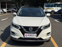 Nissan Qashqai 2.0L CVT XV Premium Luxury - ფოტო 2