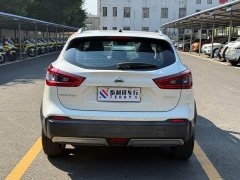 Nissan Qashqai 2.0L CVT XV Premium Luxury - ფოტო 5
