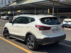 Nissan Qashqai 2.0L CVT XV Premium Luxury - ფოტო 6