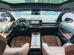 BMW 5 Series 530Li Premier M Sport Package - ფოტო 8