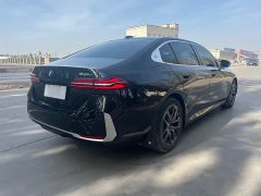 BMW 5 Series Facelift 530Li Leading Luxury Package - ფოტო 10