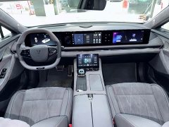 Voyah Lantu Zhaoguang Four-Wheel Drive Flagship - ფოტო 4