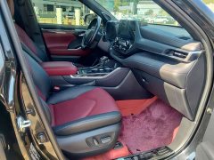 Toyota Crown Venza 2021 2.5L HEV AWD Premier - ფოტო 10