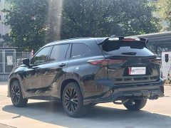 Toyota Crown Venza 2021 2.5L HEV AWD Premier - ფოტო 18
