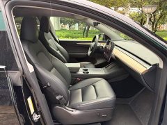 Tesla Model Y Rear-Wheel Drive - ფოტო 12