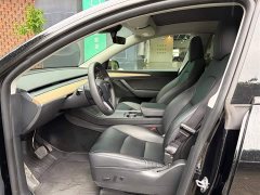 Tesla Model Y Rear-Wheel Drive - ფოტო 4