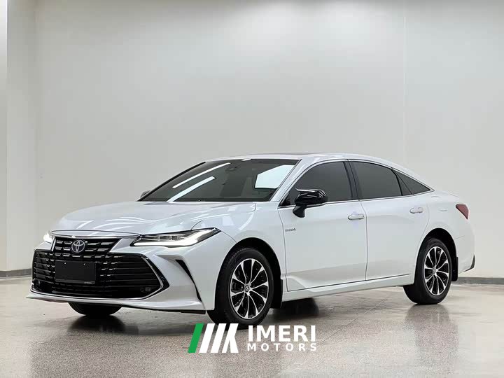 Toyota Avalon Hybrid 2.5L Luxury