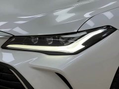 Toyota Avalon 2022 Hybrid 2.5L Luxury - ფოტო 11