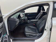 Toyota Avalon 2022 Hybrid 2.5L Luxury - ფოტო 7