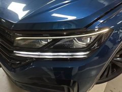 Volkswagen Touareg 3.0TSI Sharp Enjoyment Edition Jet Black Sport Package - ფოტო 11