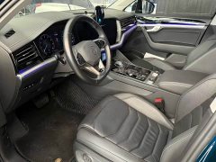 Volkswagen Touareg 3.0TSI Sharp Enjoyment Edition Jet Black Sport Package - ფოტო 3