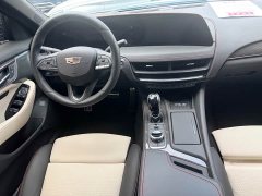 Cadillac CT5 28T Track Performance Edition with Peak Track Package - ფოტო 10