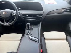 Cadillac CT5 28T Track Performance Edition with Peak Track Package - ფოტო 11