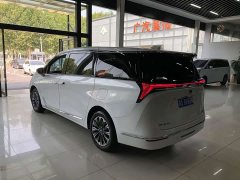 Buick GL8 Luxe Smart Comfort Edition - ფოტო 5