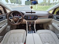 Volkswagen Viloran 2020 380TSI Prestige - ფოტო 10