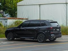 BMW X5 2023 xDrive 40Li M Sport Package - ფოტო 6