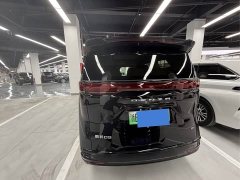 Denza BYD Denza D9 DM-i 1050 Premium - ფოტო 10