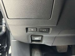Lexus ES 2021 200 Premium Edition - ფოტო 14