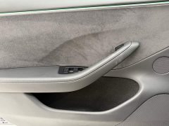 Tesla Model 3 Long Range All-Wheel Drive - ფოტო 16