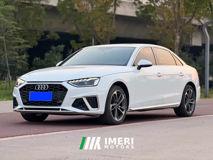 Audi A4L 40 TFSI Fashion Elegant