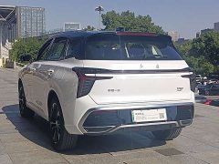 FAW Red Flag HS3 PHEV 117km Dynamic PLUS Edition - ფოტო 6