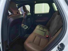 Volvo XC60 B5 AWD Smart Luxury Edition - ფოტო 6