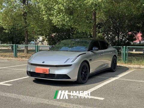 2025 Lynk & Co Geely Lynk & Co 10 240 AWD Ultra - ავტომობილი ჩინეთიდან
