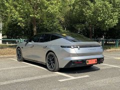 Lynk & Co Geely Lynk & Co 10 240 AWD Ultra - ფოტო 4