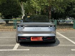 Lynk & Co Geely Lynk & Co 10 240 AWD Ultra - ფოტო 5