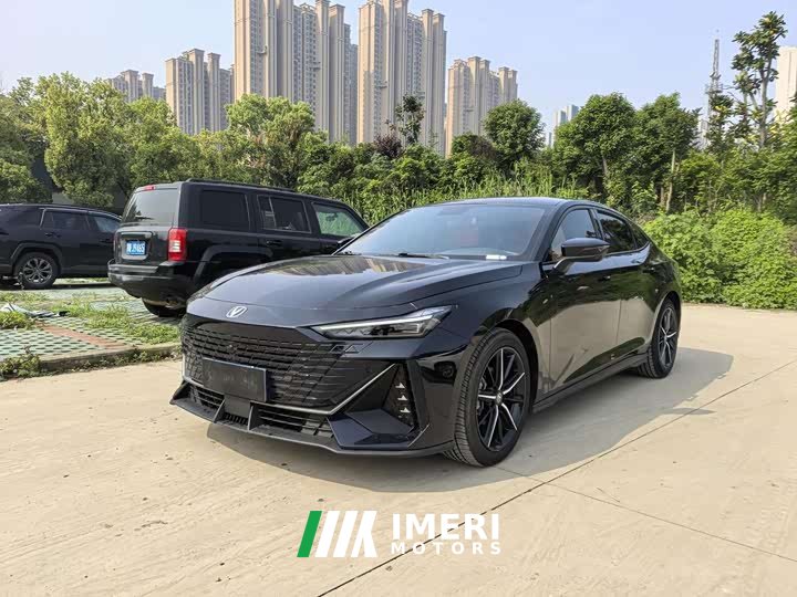 Changan UNI-V 1.5T Deluxe