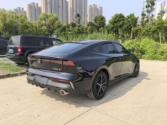 Changan UNI-V 2022 1.5T Deluxe - ფოტო 9