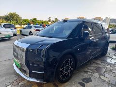 Zeekr 009 Seven-Seat Aisle Version AWD 108kWh - ფოტო 1