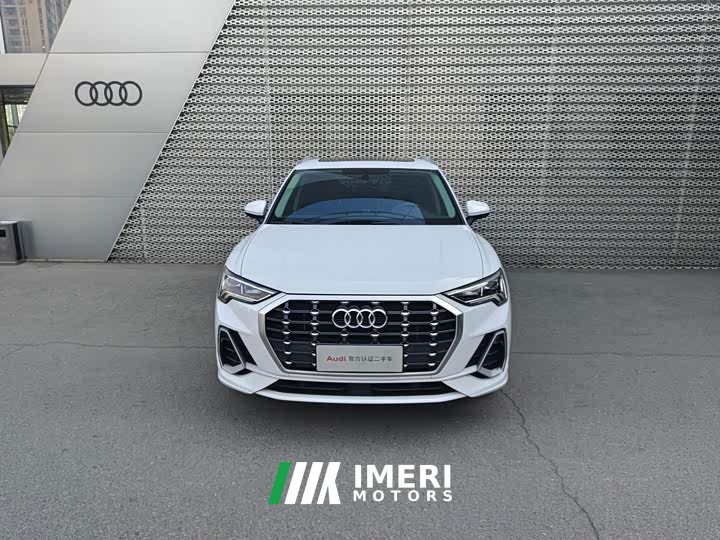 Audi Q3 35 TFSI Fashion Dynamic Edition (1.5T) - ავტომობილი ჩინეთიდან