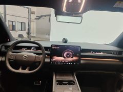 NIO ES8 Five-Seat Executive Luxury Edition - ფოტო 6