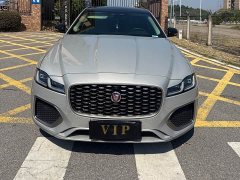 Jaguar XFL 2.0T P250 Two-Wheel Drive Prestige Luxury Gold Edition - ფოტო 1