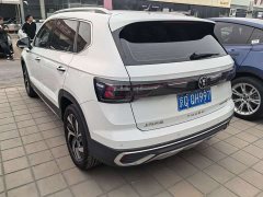 Volkswagen Touareg 300TSI Two-Wheel Drive Full Moon Edition - ფოტო 8