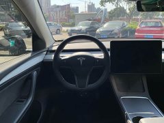 Tesla Model Y Rear-Wheel Drive - ფოტო 18