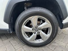 Toyota RAV4 2022 2.0L CVT FWD Fashion Plus - ფოტო 17