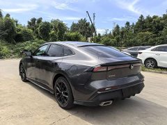 Changan UNI-V 1.5T Premium - ფოტო 11