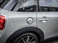 BMW MINI 2.0T COOPER S Classic 5-Door - ფოტო 11